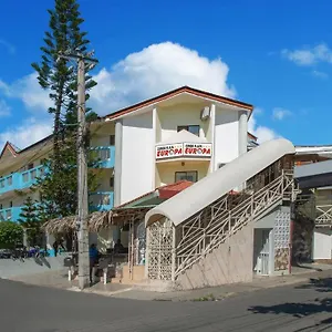 Aparthotel Europa And