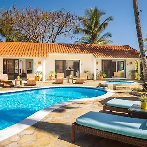 Bed & Breakfast Garden By The Sea